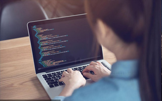 成都 ,php声明和调用变量的符号是什么？